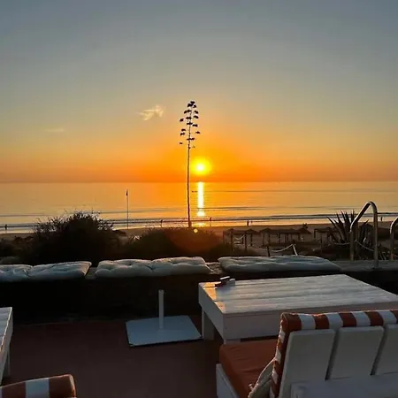 5br Golf & Pool In Caparica | By Airnest 别墅