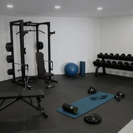 别墅 5br Golf & Pool In Caparica | By Airnest