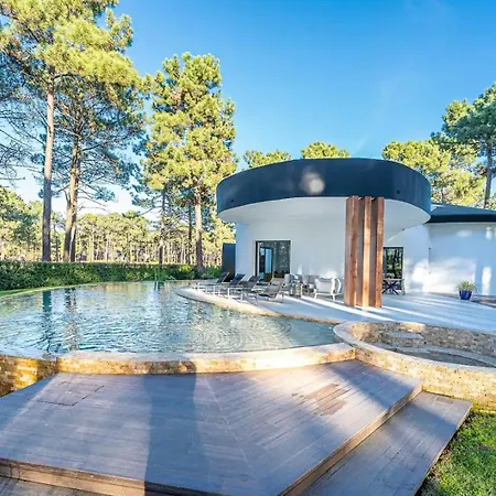 5br Golf & Pool In Caparica | By Airnest
