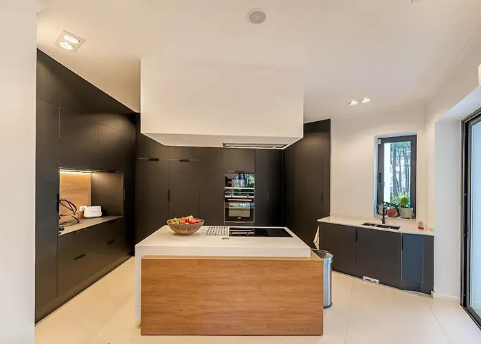 5br Golf & Pool In Caparica | By Airnest * Aroeira (Setubal)