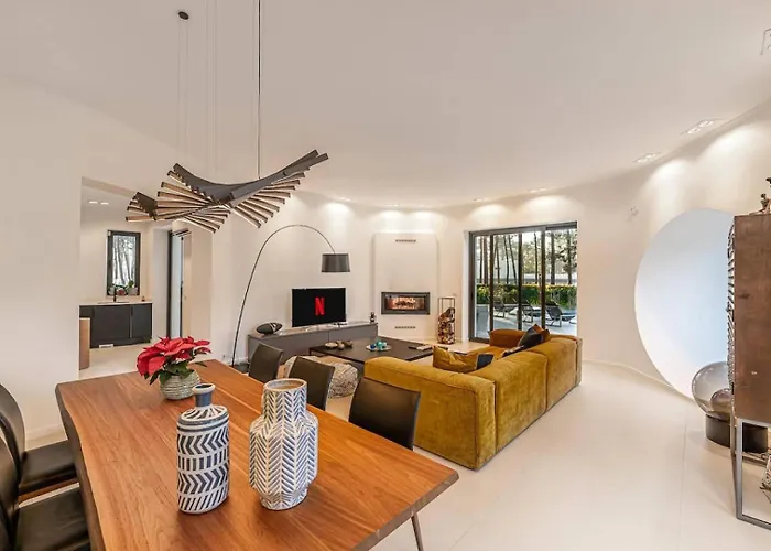 5br Golf & Pool In Caparica | By Airnest 别墅 *