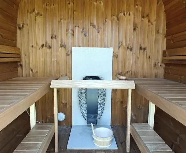 5br Golf & Pool In Caparica | By Airnest 别墅